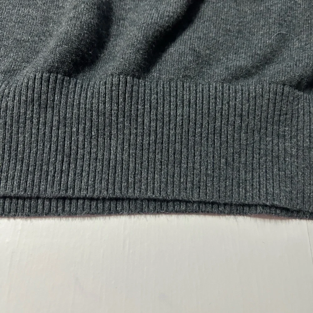 Banana Republic men size extra large, double knit,‎ pull over sweater